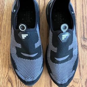 FERRATO Black Gray Athletic Sports Running Shoes Mens Size 41 US 7